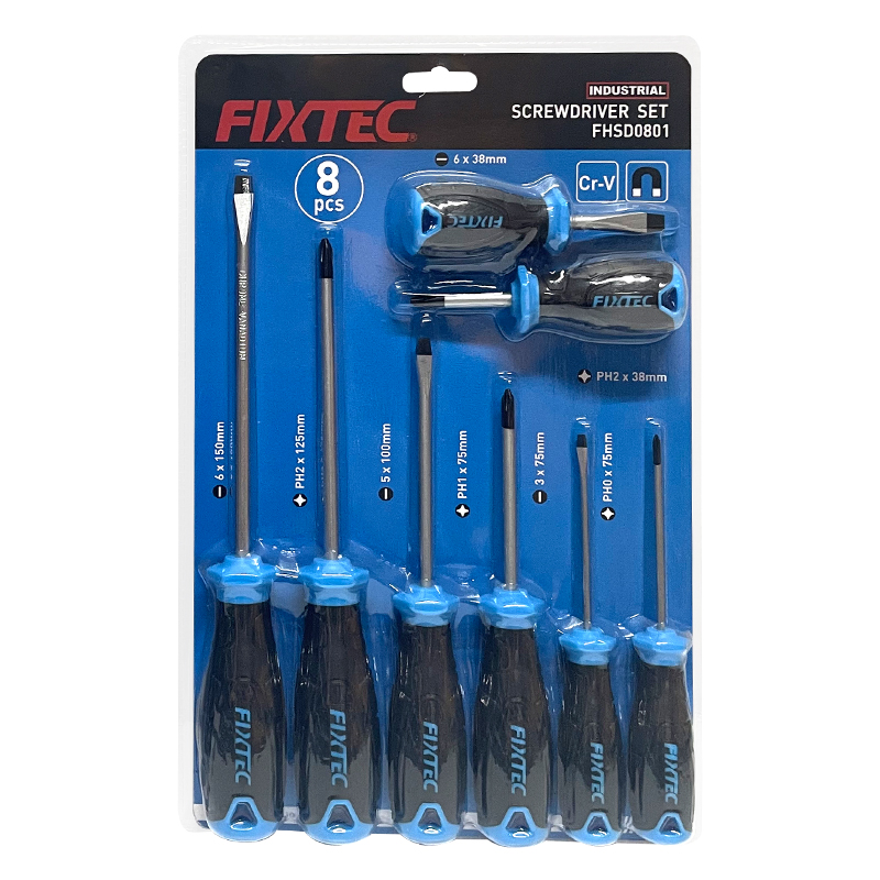 langer Schraubenzieher